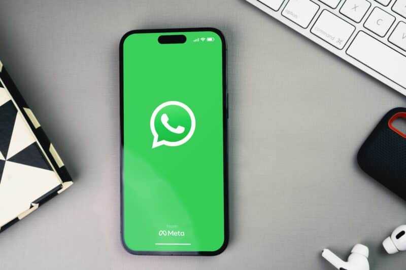 WhatsApp bans 71 lakh accounts in April in India