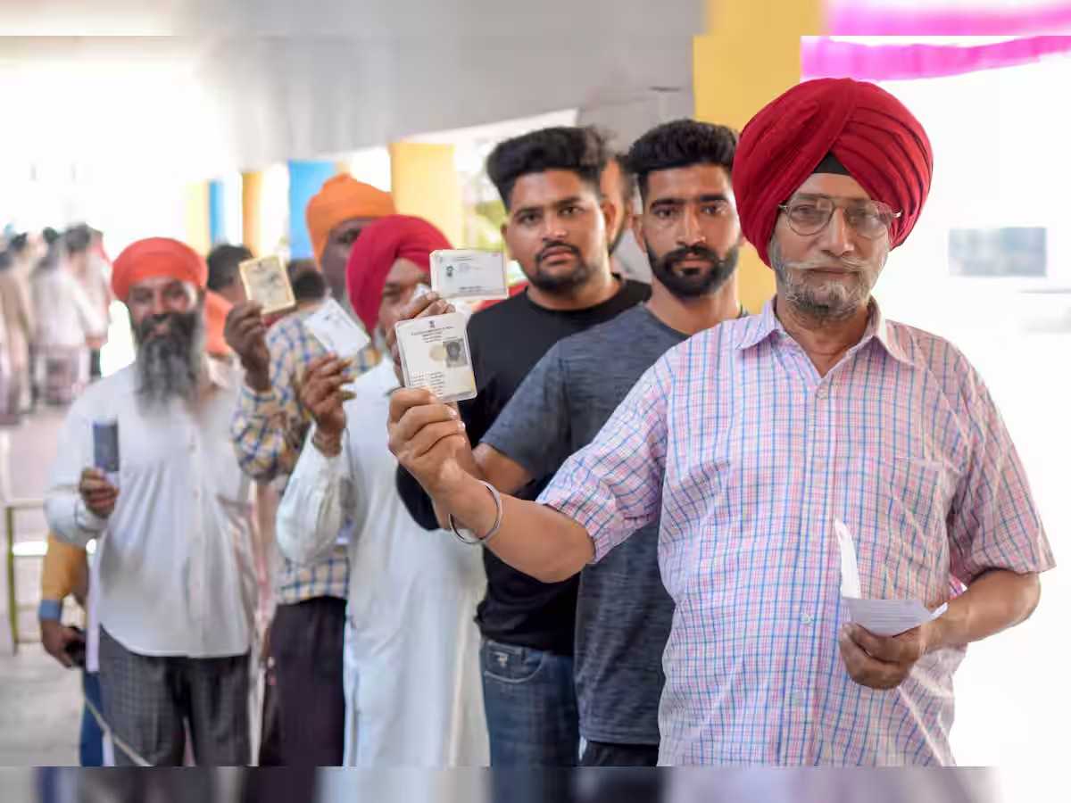 Punjab: 61% Turnout; Chandigarh: 68%