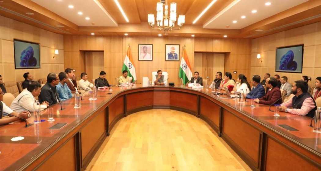 Assam Chief Minister Himanta Biswa Sarma confers with officials from various departments during a meeting in Guwahati.