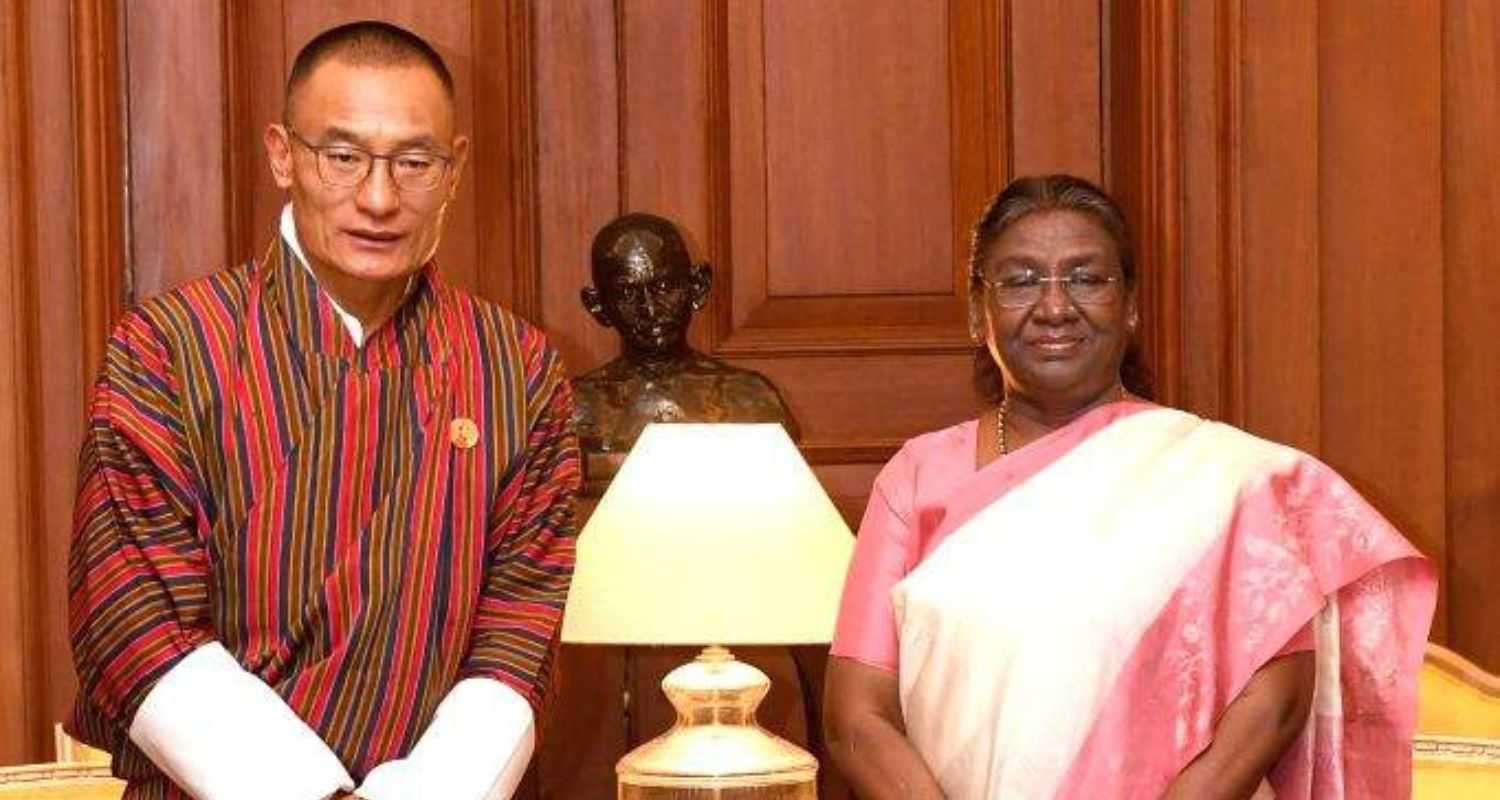 Prime Minister Dasho Tshering Tobgay of Bhutan meets President Droupadi Murmu at Rashtrapati Bhavan. 