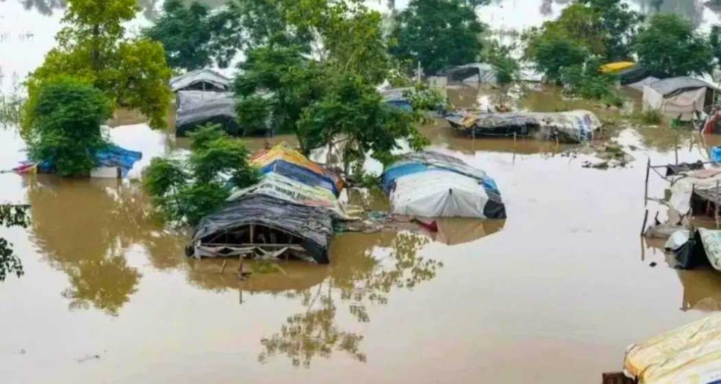 The districts facing the brunt of the floods include West and East Champaran, Sitamarhi, Sheohar, Muzaffarpur, Gopalganj, Siwan, Saran, Vaishali, Patna, Jehanabad, Madhubani, Araria, Purnea, Katihar, and Bhojpur.