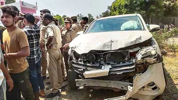 Rehan Khan (17) and Shehzad Khan (20) were on a motorcycle when the SUV collided with them near a school. Both died on the spot, while another 60-year-old woman was also injured.