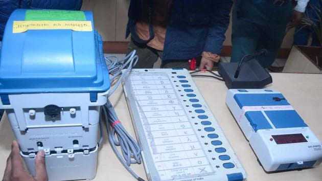 EVM malfunctions cause delays in Maha's Marathwada and Vidarbha regions