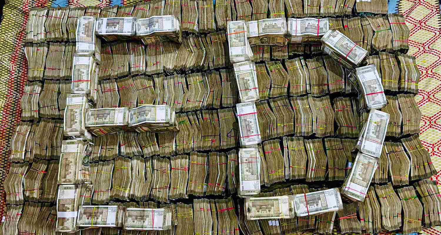 Cash worh Rs 3 crore that was seized by the ED during raids in Punjab related to the Bhola drugs case linked money laundering case, Wednesday. 