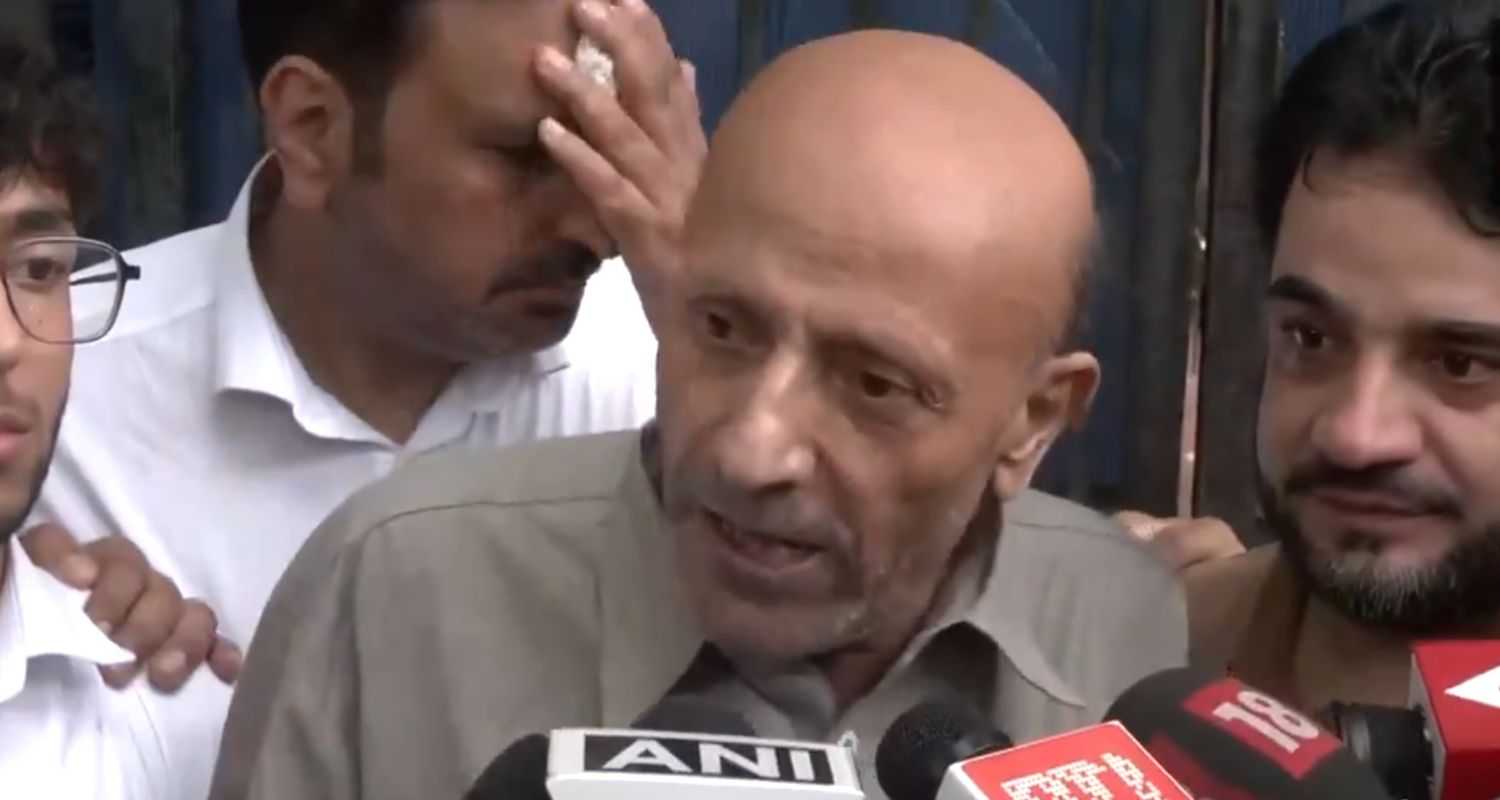 Engineer Rashid speaks to reporters after walking out of Tihar jail.