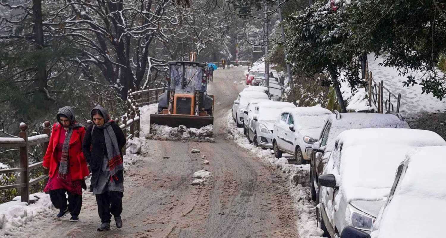 Snowfall in Himachal Pradesh. 