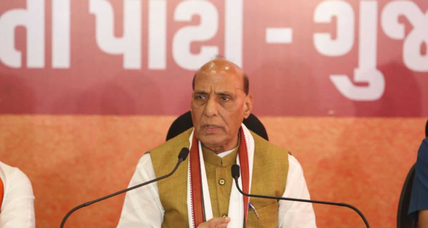 Rajnath Singh leads the Press Briefing in Gujarat, Targets Congress' Manifesto and Rahul Gandhi.