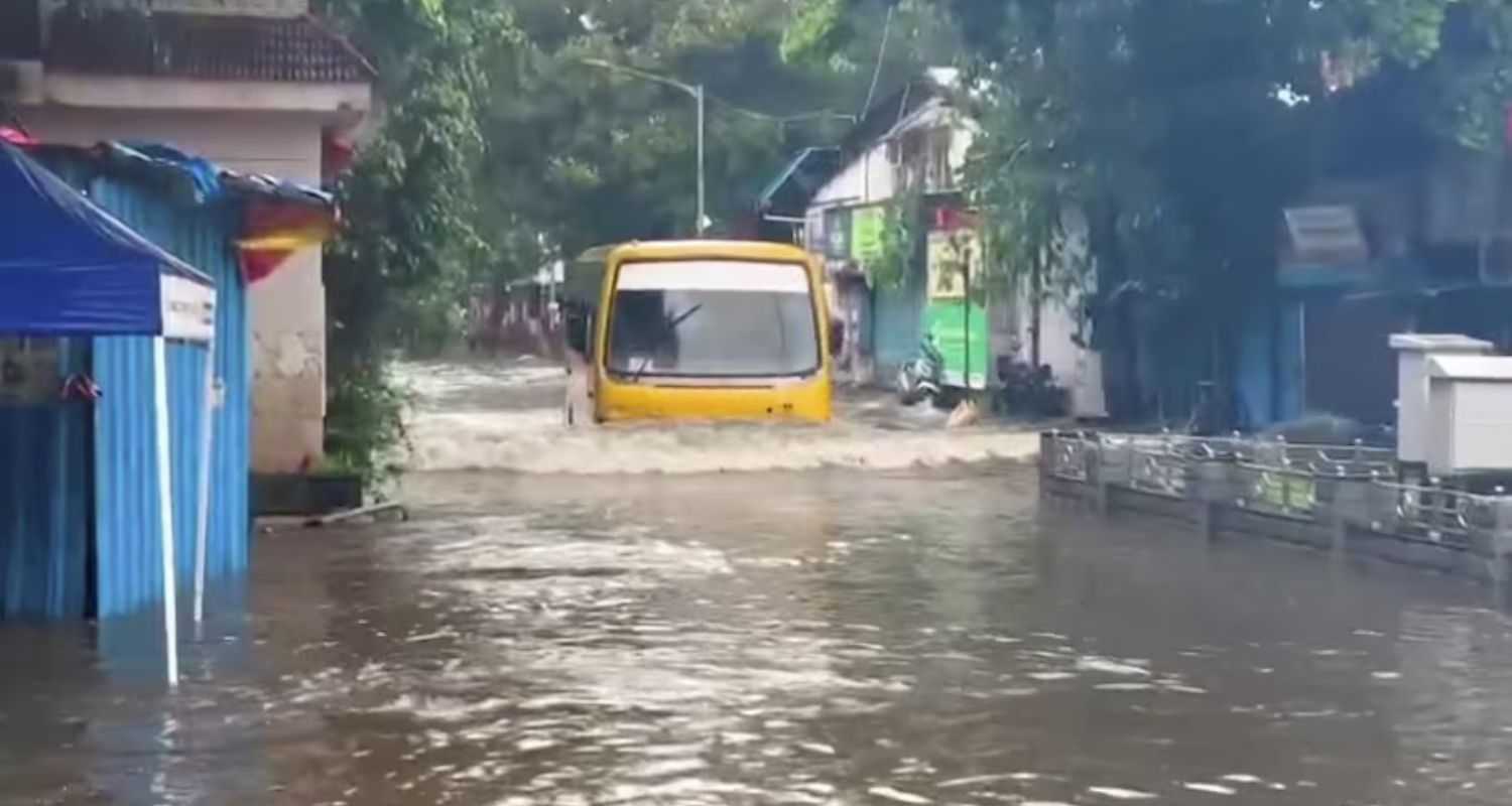 Heavy Rain Warnings Lead To School Closures Across Mumbai.