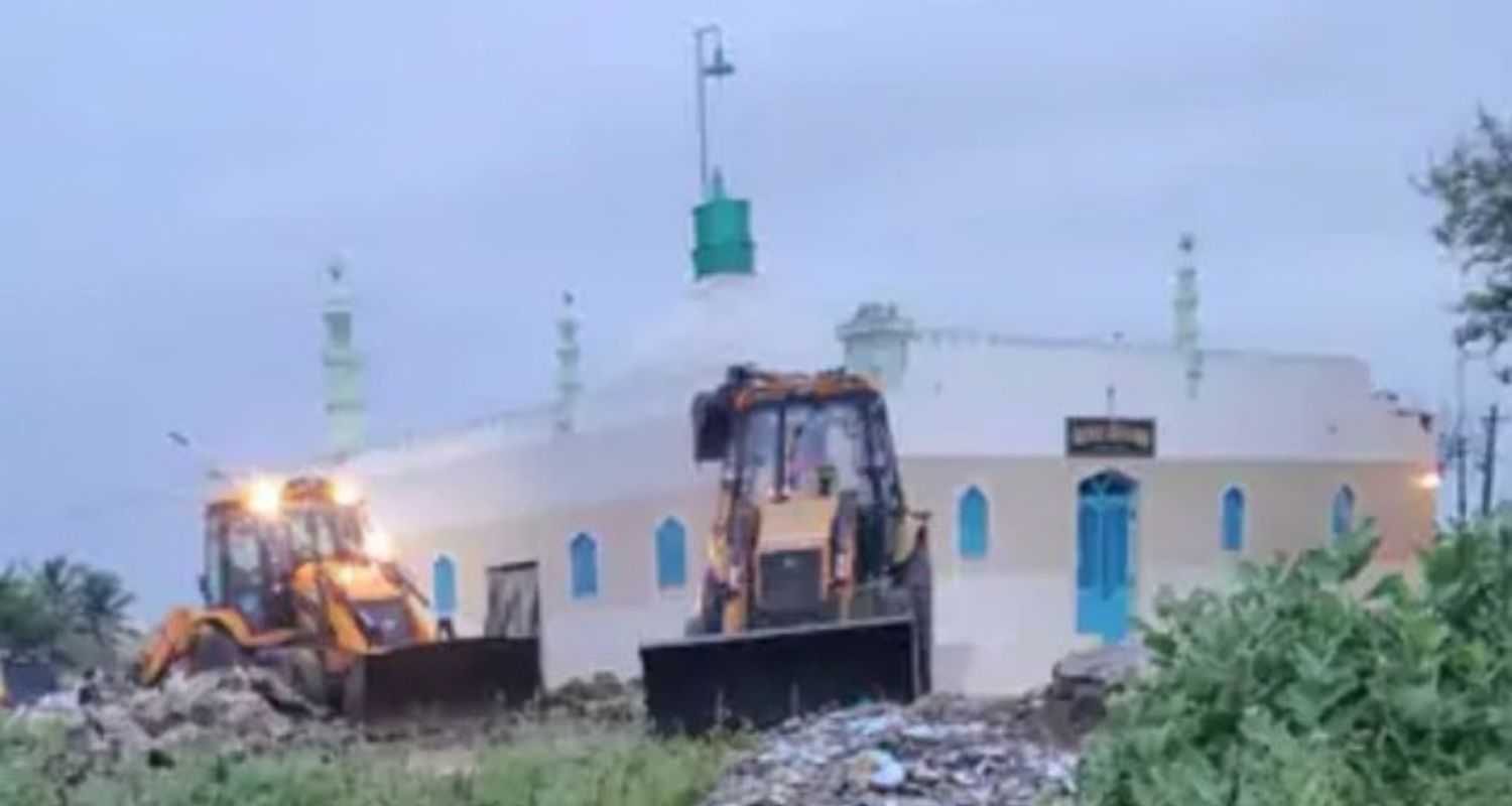 Gujarat Operation Targets Illegal Structures Near Somnath Temple.