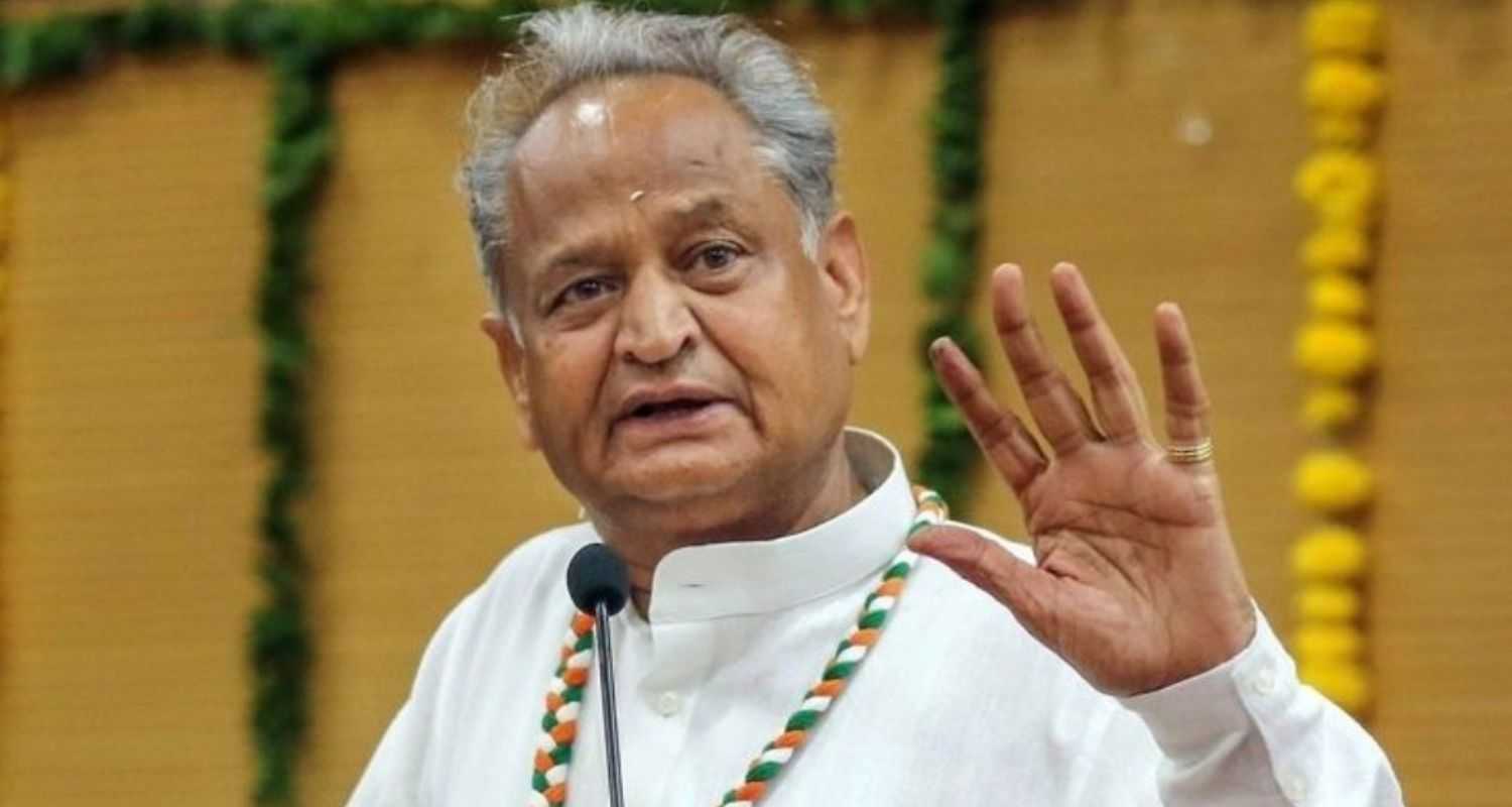 Former Rajasthan CM Ashok Gehlot tries to defend Congress Manifesto taking a jibe at PM Modi's remarks. Image X.