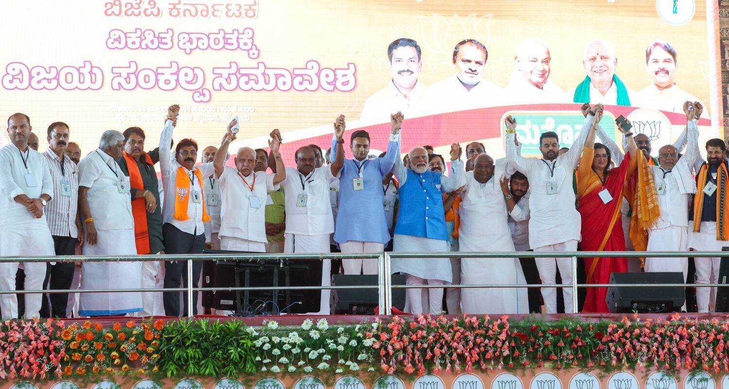 Modi in Mysuru targets entire Congress. Image X.