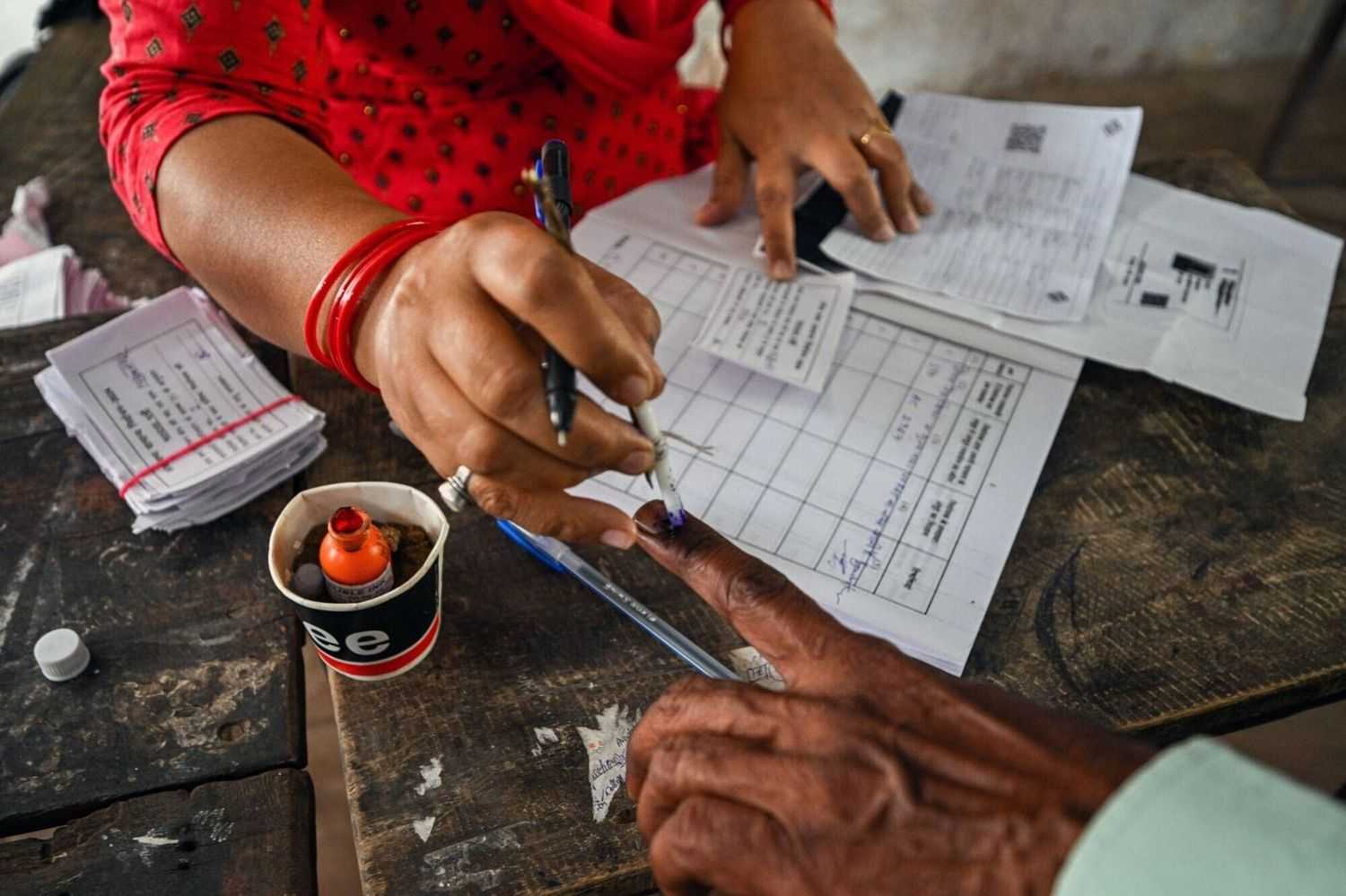 Madhya Pradesh: 13.83% voter turnout in first two hours across 6 LS seats