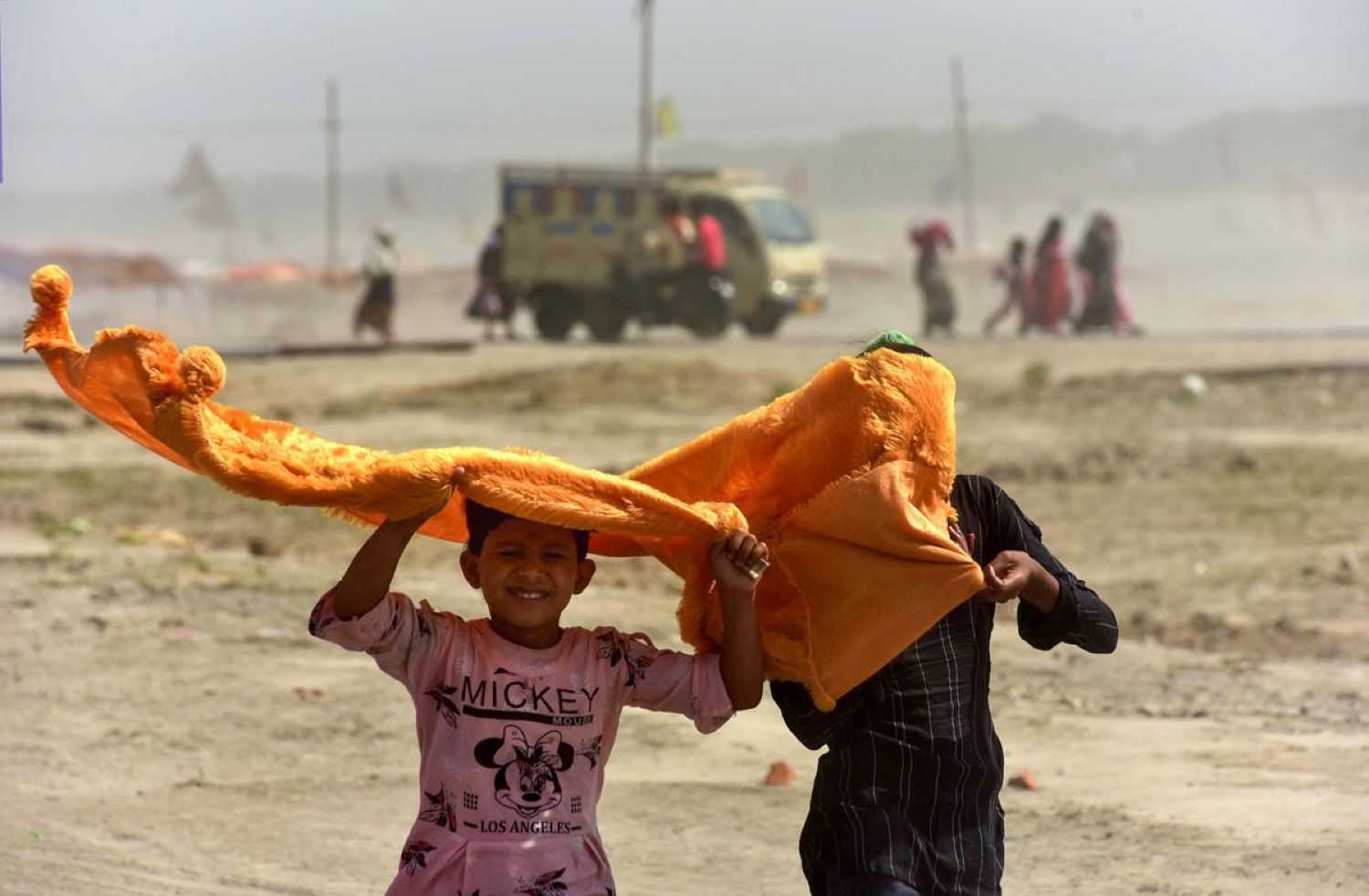 Extreme heat sweeps India, Southern hill stations face scorching temperatures