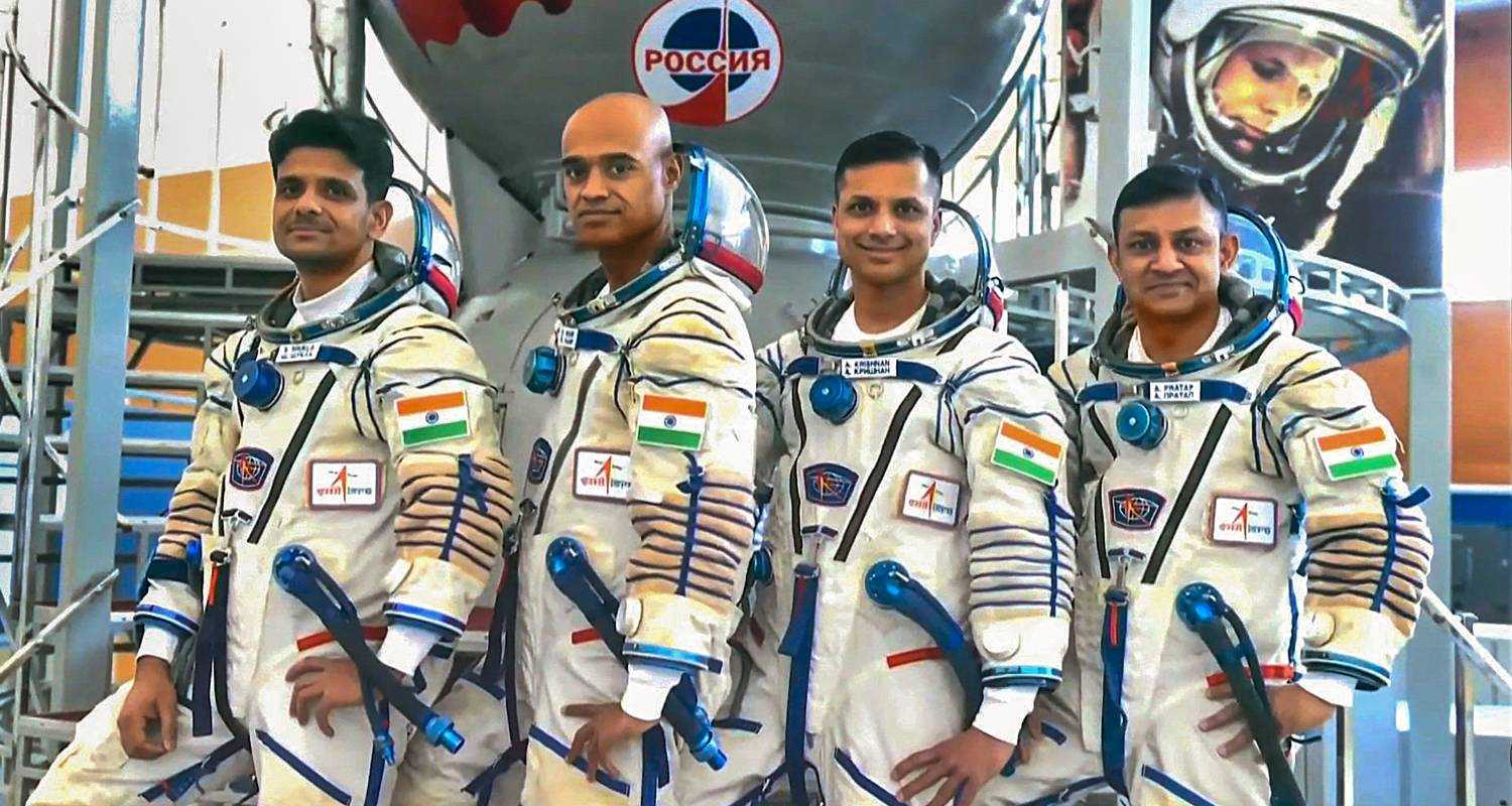 Indian astronauts who are selected for the gaganyaan space mission 