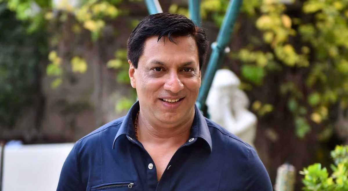 Speaking at the J&K Film Conclave at the International Convention Centre in Srinagar, filmmaker Madhur Bhandarkar praised the new initiatives, especially  "the single window” system introduced by the J&K administration.