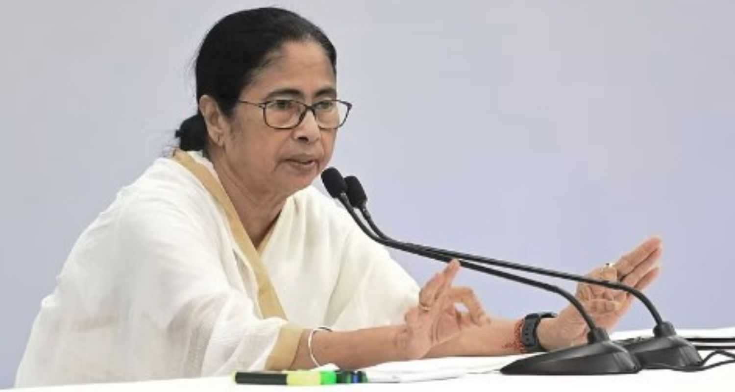 Mamata takes stock of monsoon preparedness after heavy rains in N. Bengal