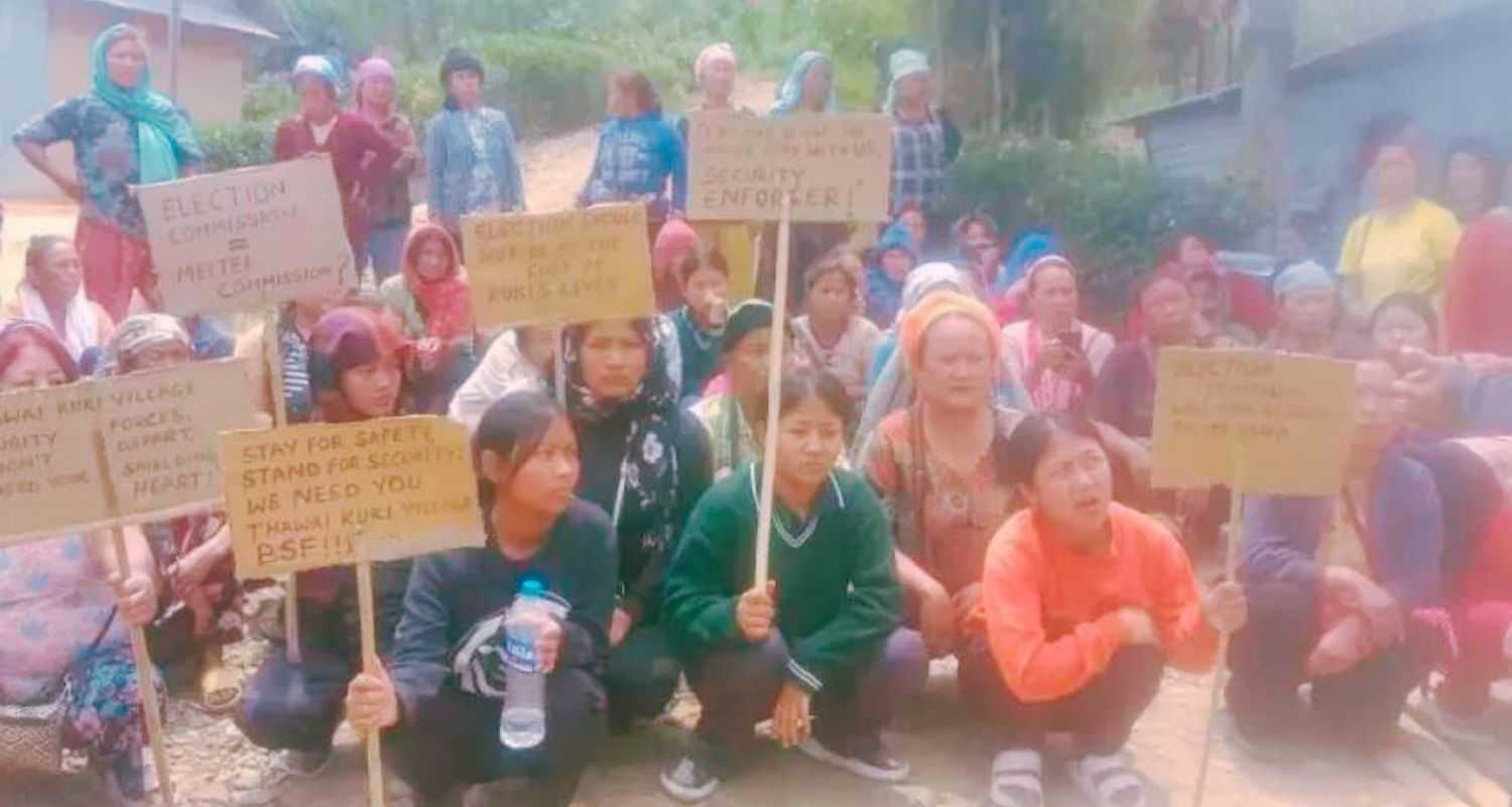 Kuki villagers demonstrate against the withdrawal of BSF from Manipur's U Thawai Kuki village in Ukhrul District.