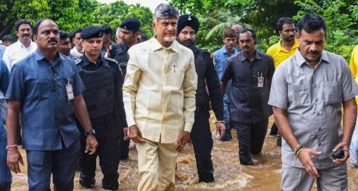 Andhra CM directs last mile food delivery for flood victims
