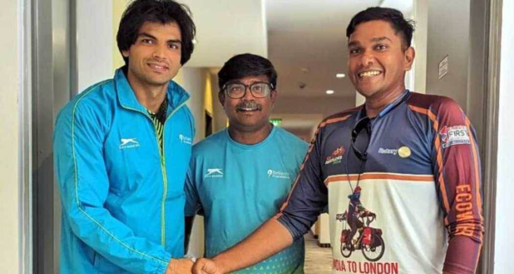 Indian javelin star Neeraj Chopra (L) with Fayis Asraf Ali from Kerala (R).