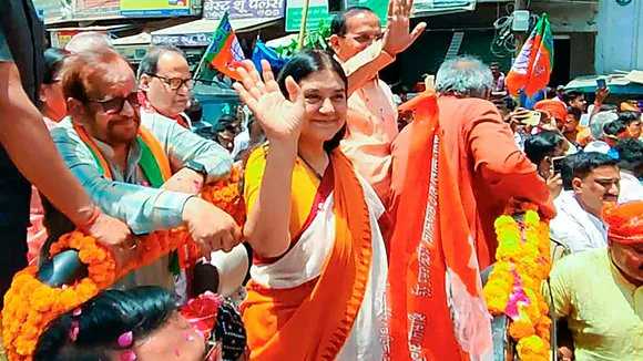 Maneka Gandhi files nomination from Sultanpur in UP