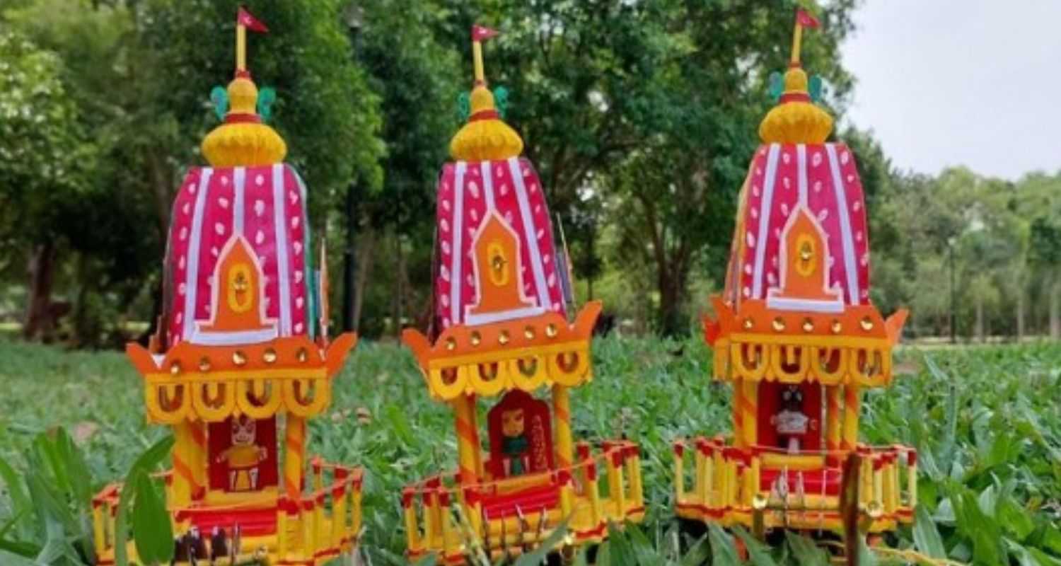 Odisha trader uses matchsticks to make Lord Jagannath chariot, discards wood
