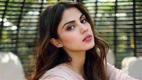 Bombay High Court has ruled to quash the Look Out Circulars (LOC) issued against actress Rhea Chakraborty, her brother Showik Chakraborty, and their father Indrajit Chakraborty.