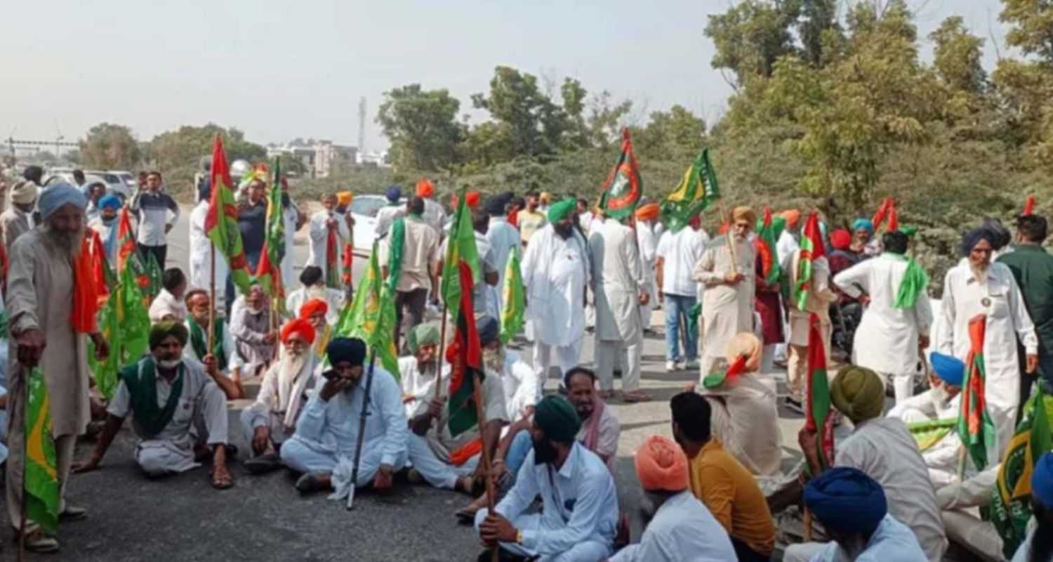 Paddy row: Farmers end roadblocks, Sit-ins to continue