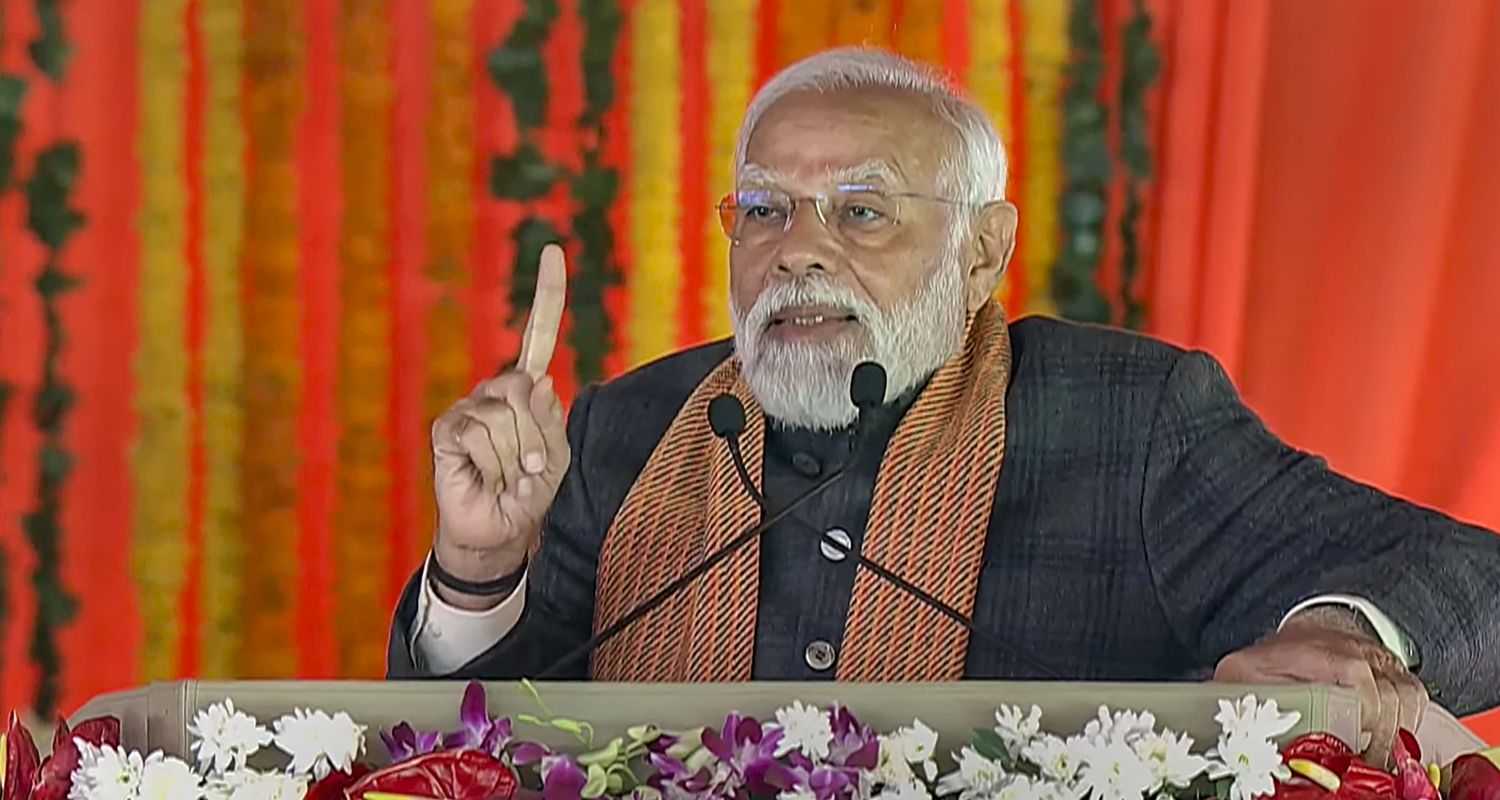 PM Modi addressing a public rally in Srinagar's Bakshi Stadium