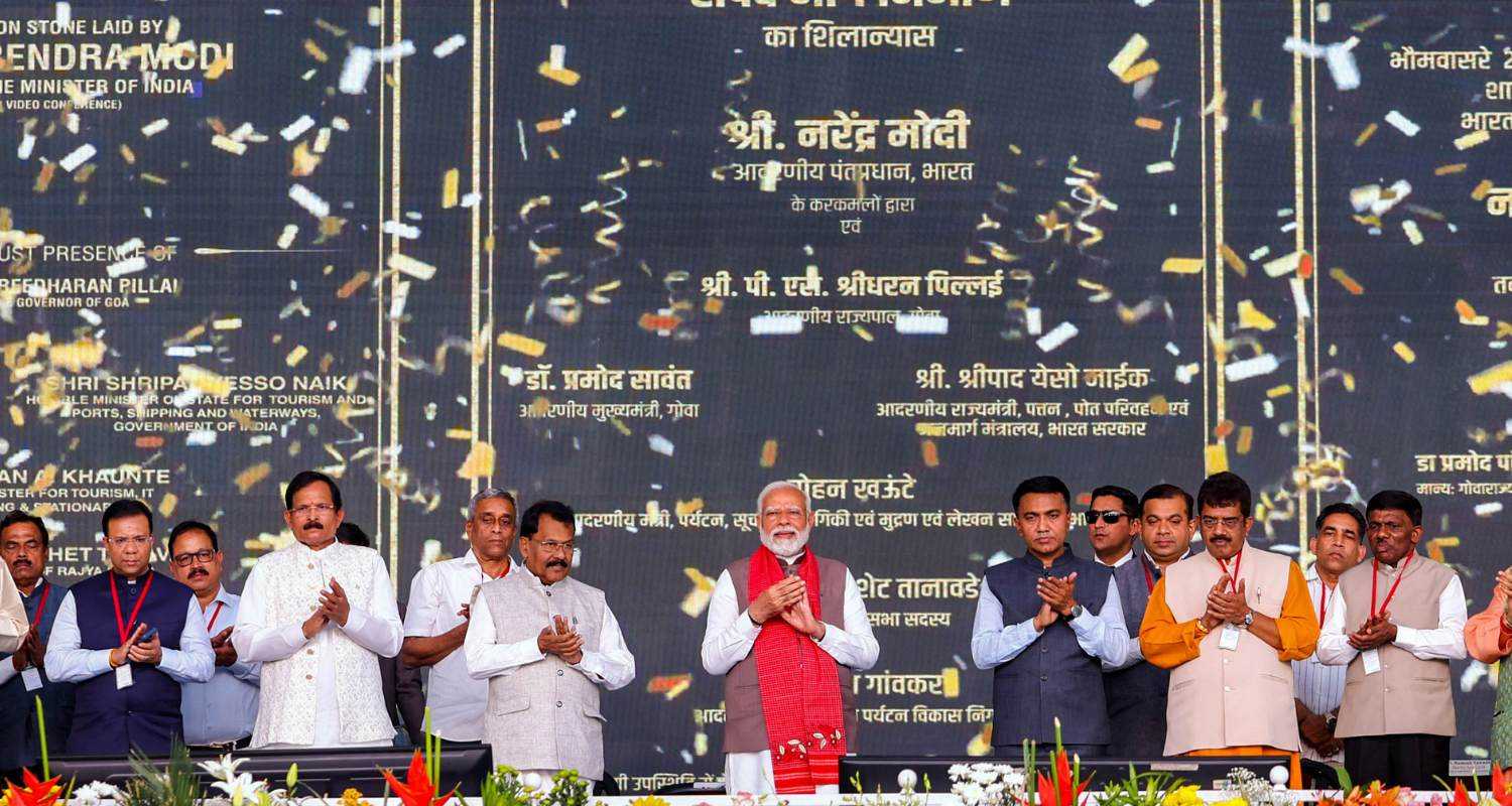 PM Modi with Goa CM Pramod Sawant during the the 'Viksit Bharat, Viksit Goa' event in Panaji, Goa.