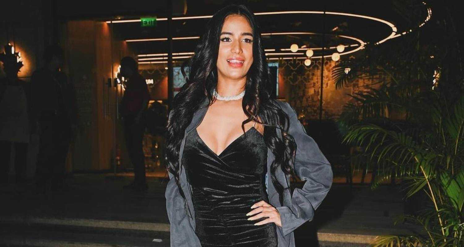  Actress-model Poonam Pandey lost her life to cervical cancer on Thursday night. 