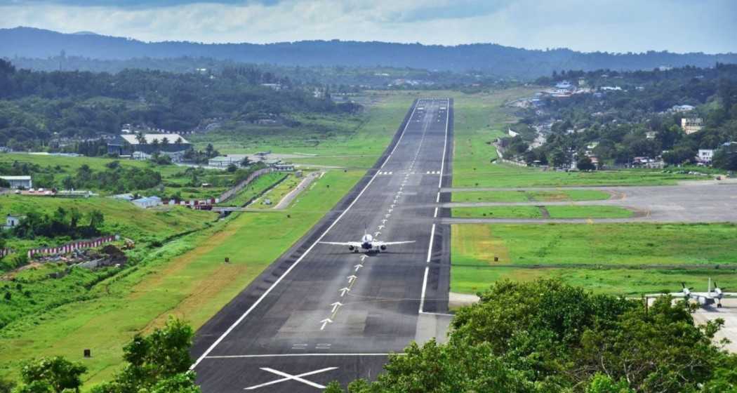 The runway at the Veer Savarkar International Airport. 