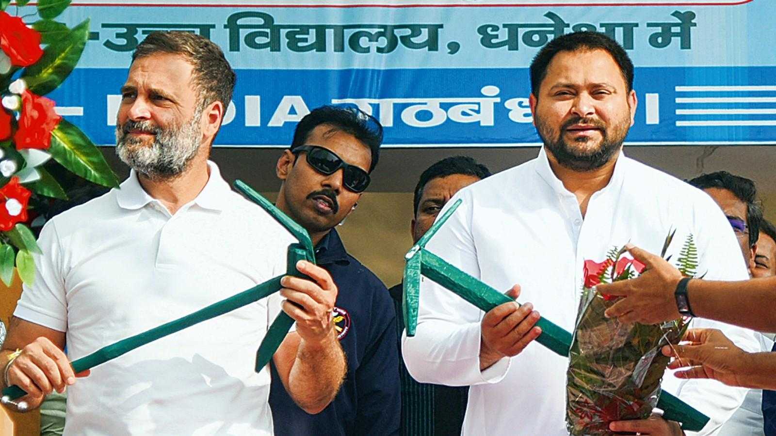 Rahul Gandhi, Tejaswi Yadav escape stage collapse at Bihar rally