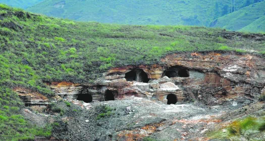 Rat-hole mines in the East Jaintia Hills district of Meghalaya. (Photo: Ritu Raj Konwar)