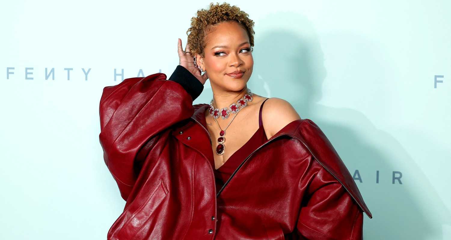 Rihanna, JLo dazzle in Sabyasachi jewellery pieces