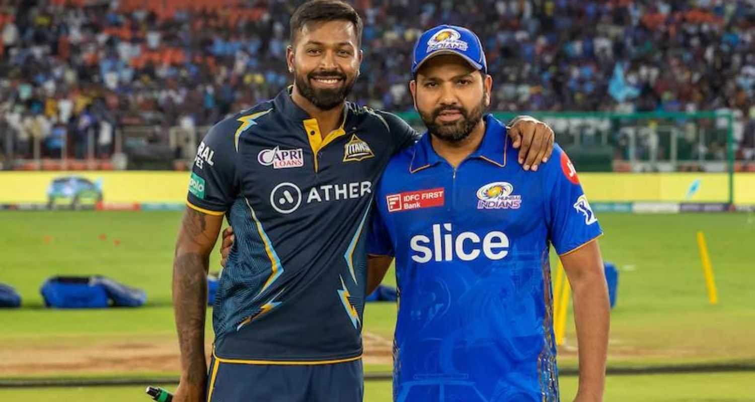 Mumbai Indians captain Hardik Pandya along with former captain Rohit Sharma.