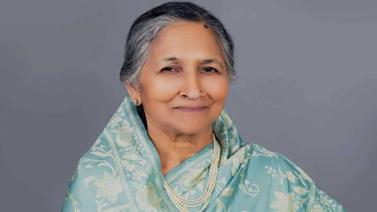 The mother of BJP's Kurukshetra MP Naveen Jindal, Savitri Jindal is leading by a margin of 3,836 votes from Congress candidate Ram Niwas Rara.