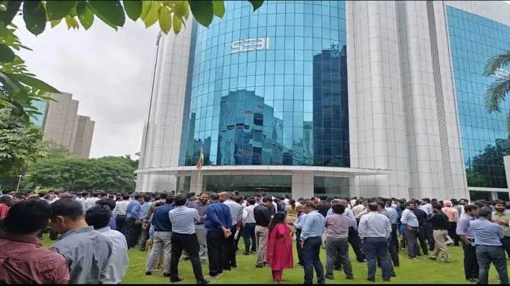 Sebi employees protest at HQ demanding Buch resignation