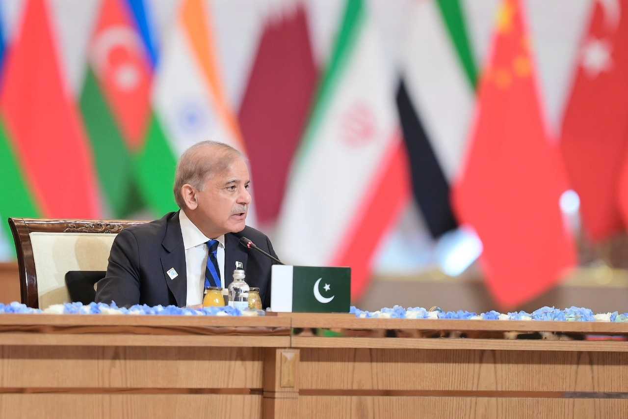 Addressing a federal cabinet meeting in Islamabad on Tuesday, PM Sharif stressed on the need to identify the enemies of this country and showing "full unity" among the nation.