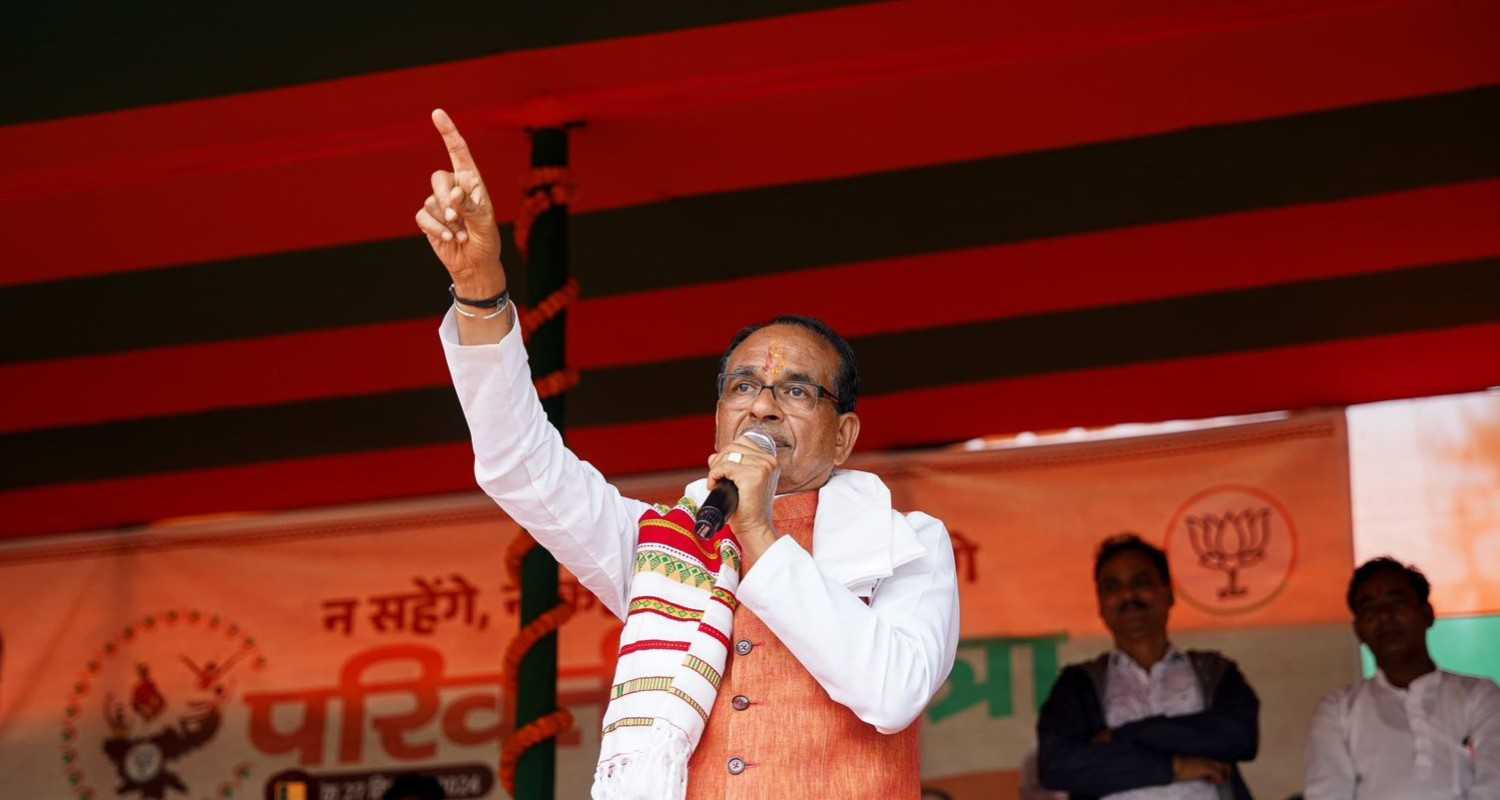 Union Agriculture Minister and Jharkhand election in-charge for BJP Shivraj Singh Chouhan addresses a rally ahead of Assembly elections in Jharkhand.