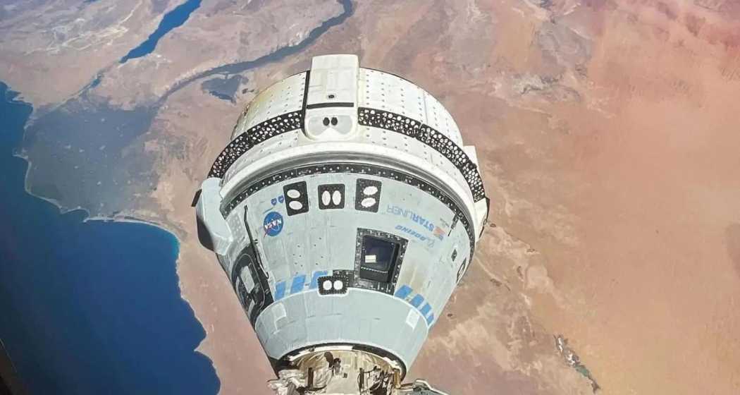 Boeing’s Starliner descends towards Earth before its successful landing in New Mexico's White Sands Space Harbor.