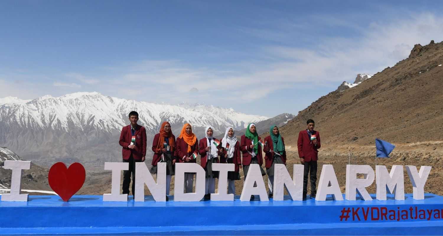 Tribute to Heroes: Selfie Point Inaugurated at Hombotingla Pass by Indian Army. Image X.