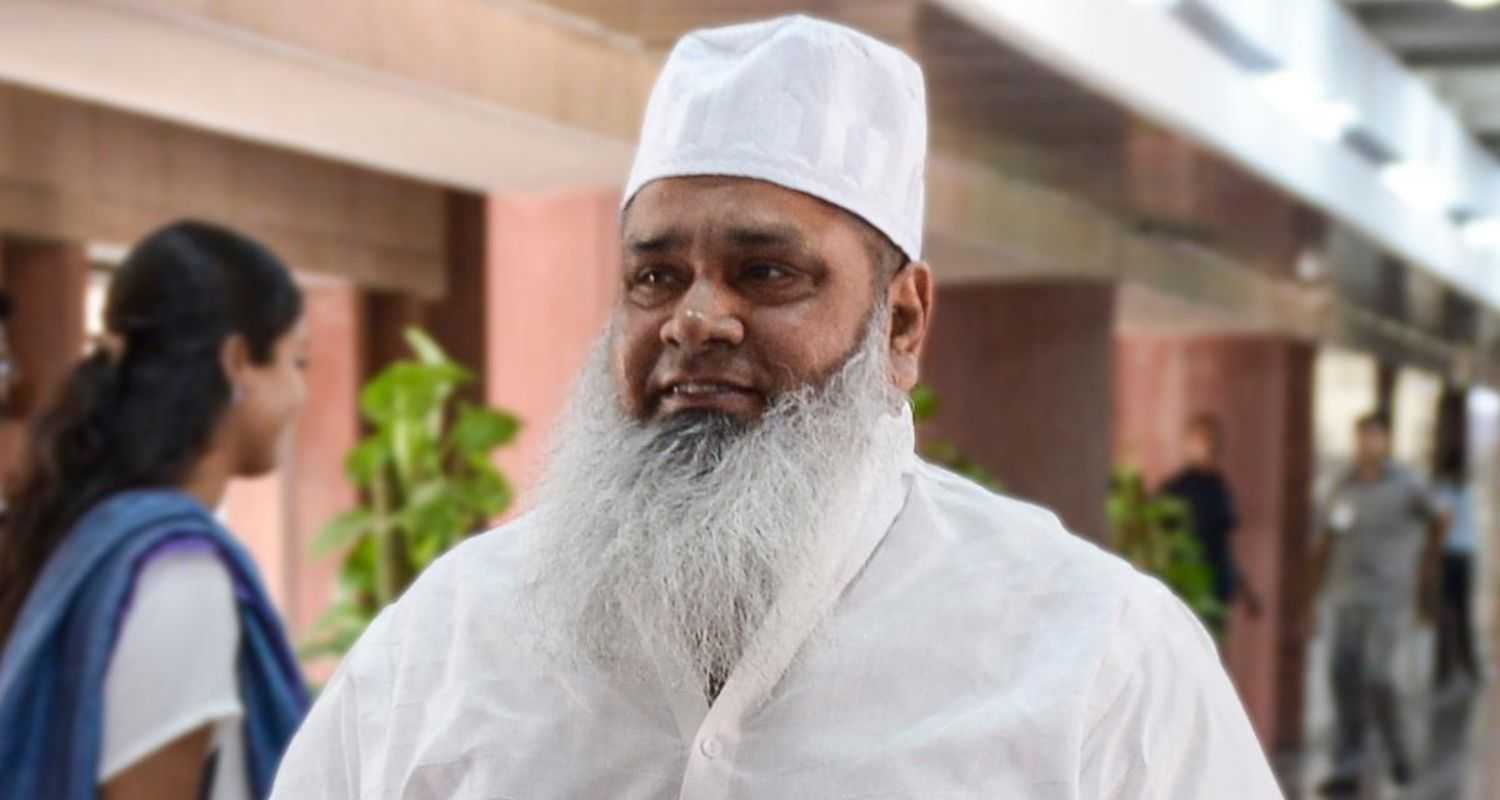 Badruddin Ajmal hints that Congress Can't Form Govt on Its Own.