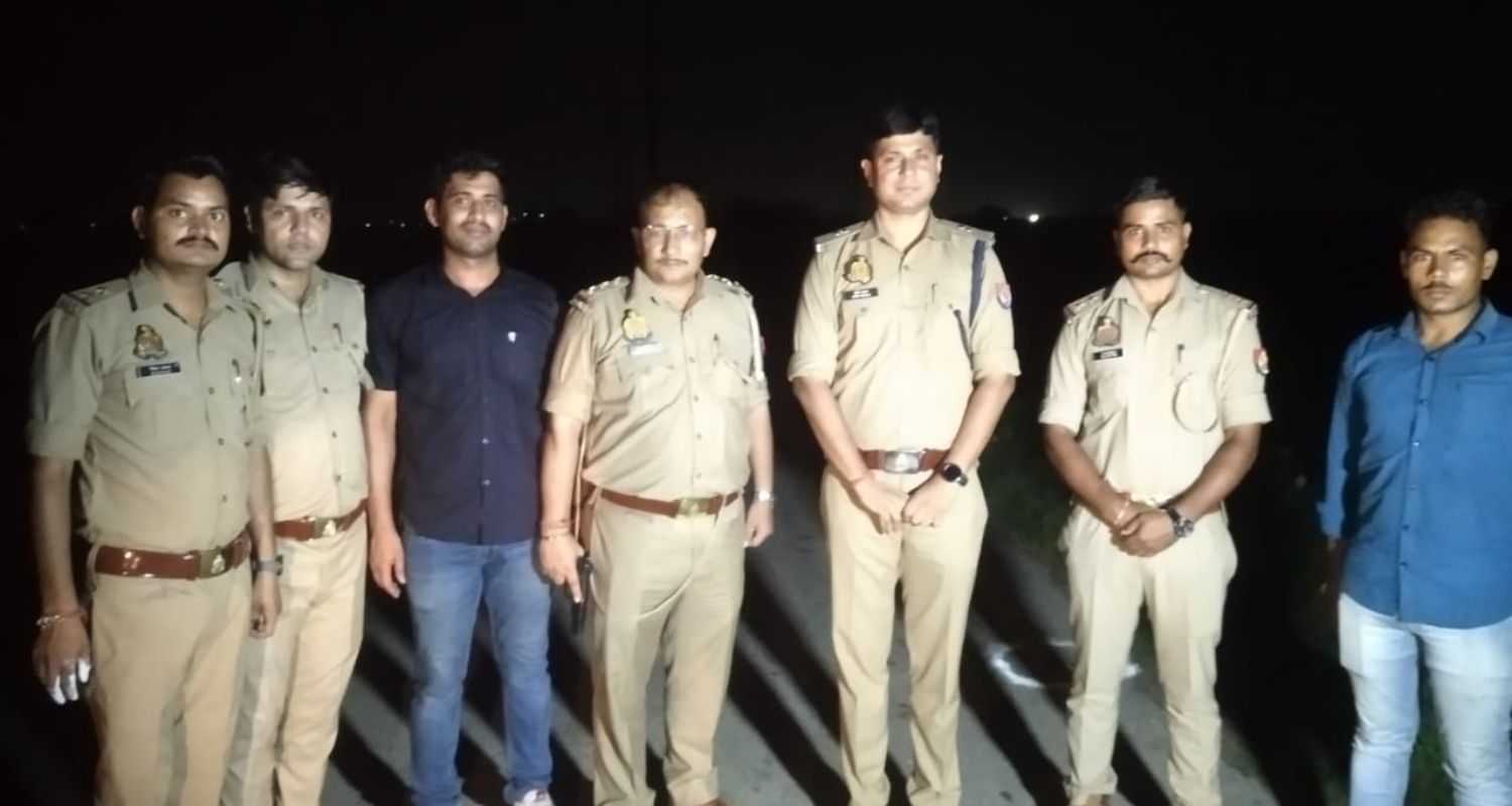 The Police team from the Gautam Budhh nagar police station, who were involved in the encounter.