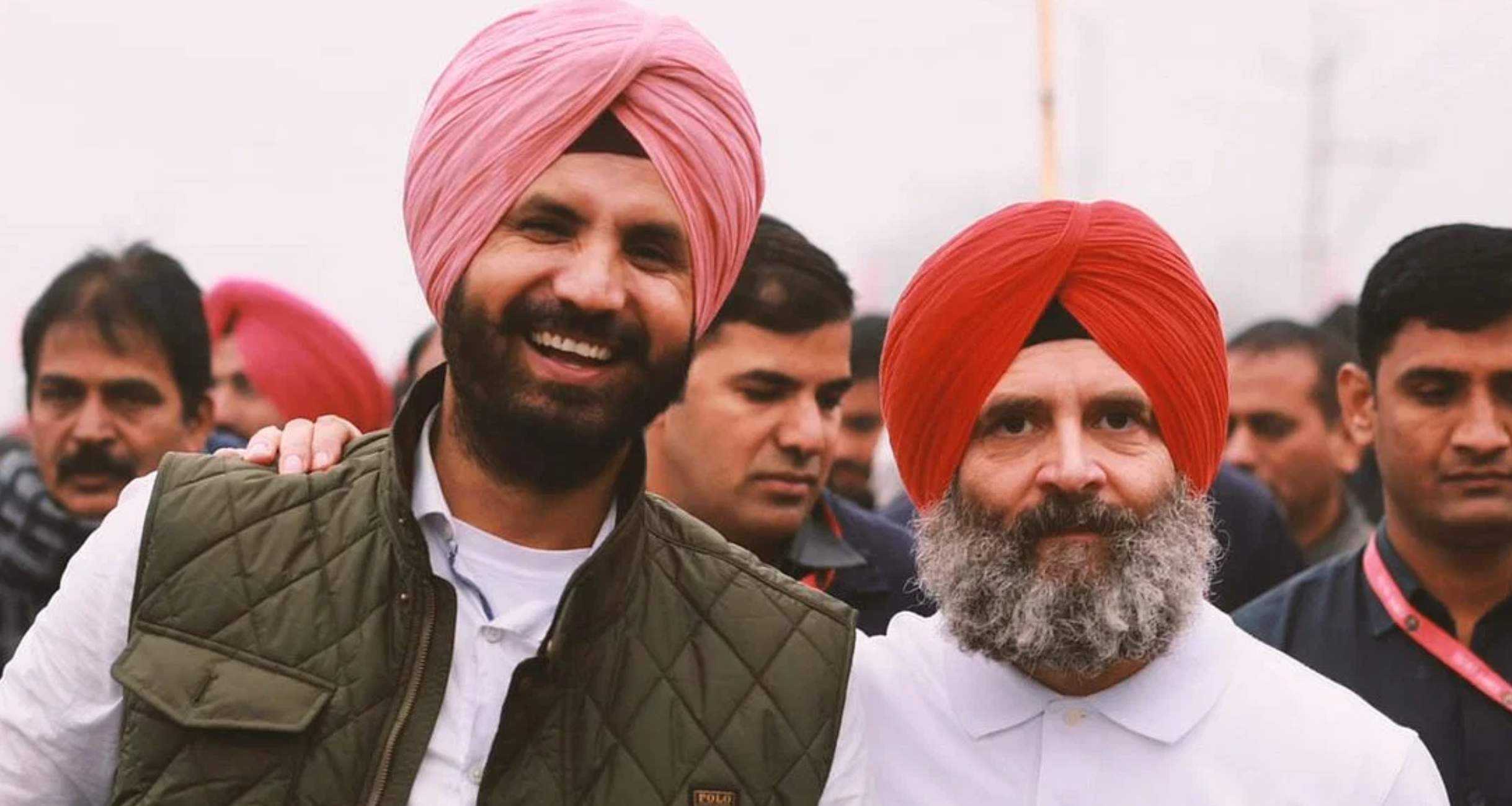 Congress leader Rahul Gandhi with Punjab Pradesh Congress Chief Amarinder Singh Raja Warring.