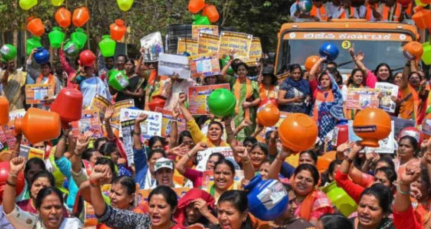 Protest in Karnataka over water crisis.