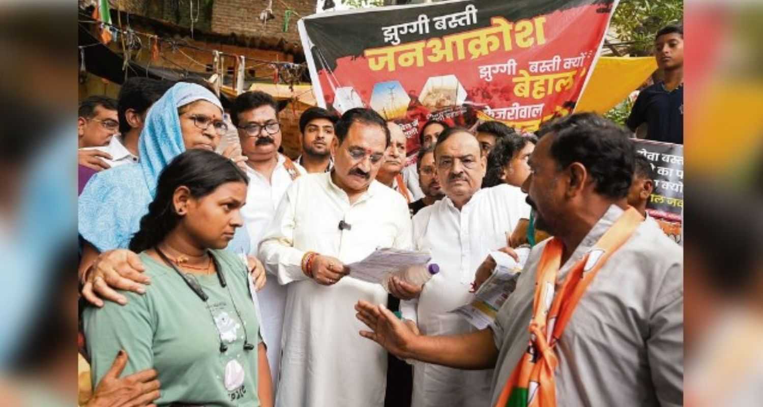 Delhi BJP protests high power bills, water woes in slums
