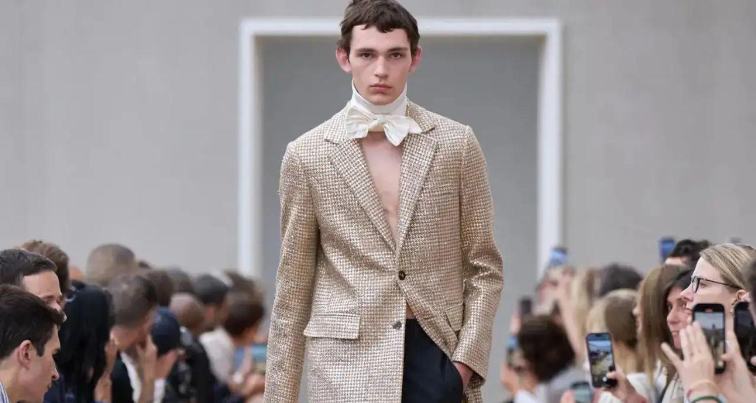 Christian Dior's USD200K coat that features the famous Indian embroidery style, 'mukaish'