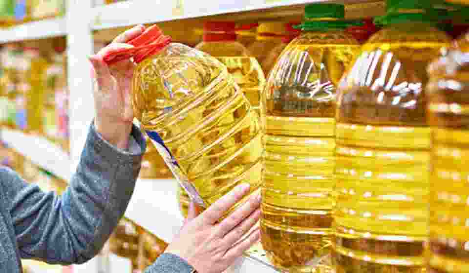 FinMin raises customs duty on edible oils, farmers to benefit