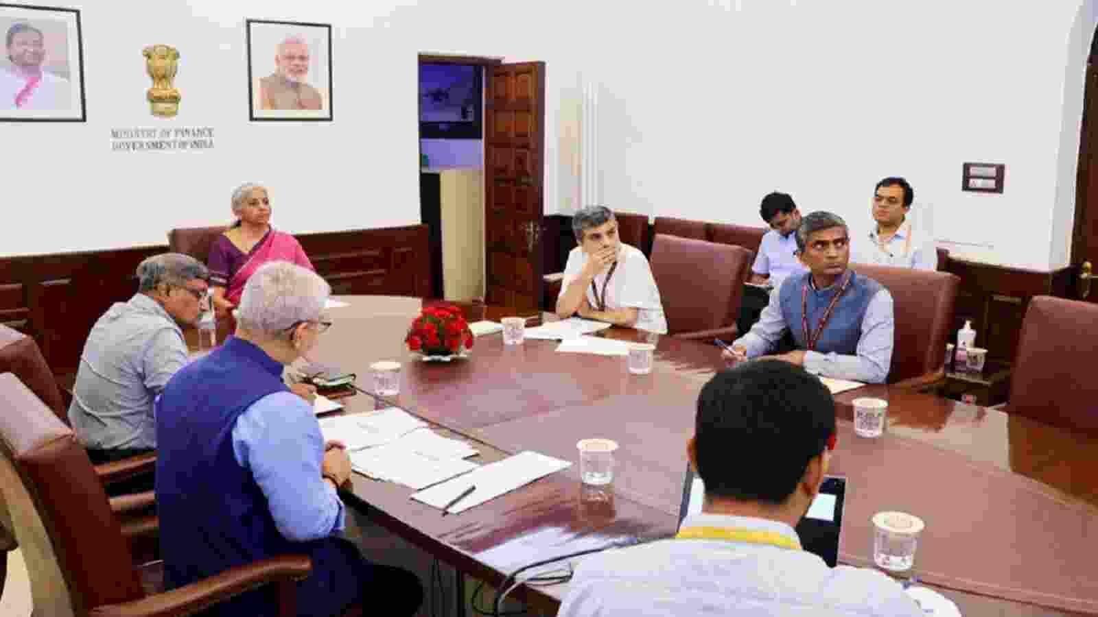 FM reviews capex plan for housing ministry with focus on PMAY