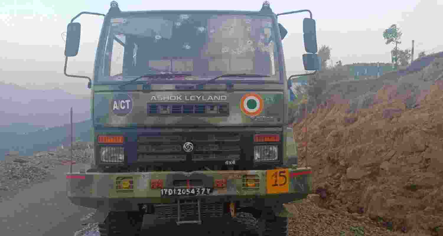 IAF convoy attacked in Poonch, 5 soldiers injured; Massive search operation on